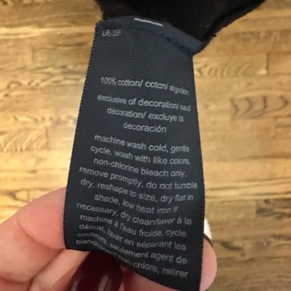 Black and Red V-Neck Fair Isle Women’s Sweater - Picture 7 of 8